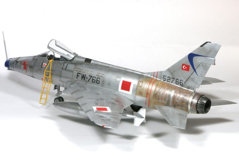 F-100D "Yzb. Cengiz Topel"/ Trumpeter 1/32 — 2