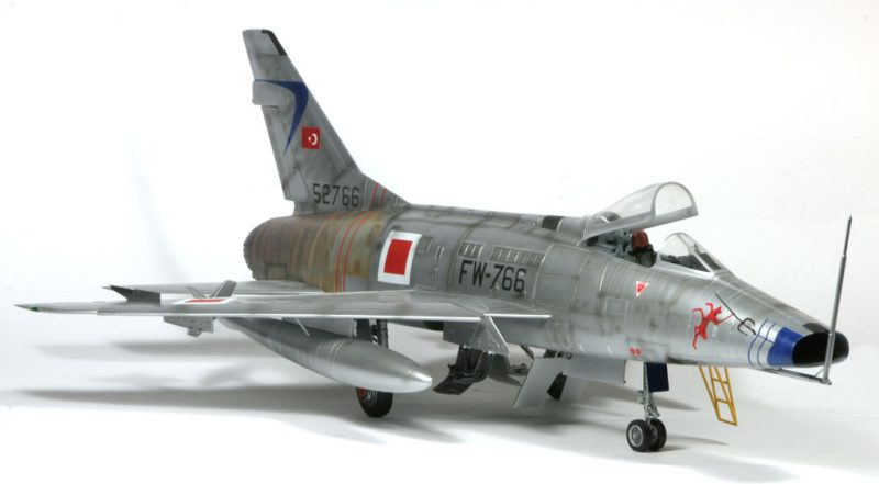 F-100D "Yzb. Cengiz Topel"/ Trumpeter 1/32 — 4