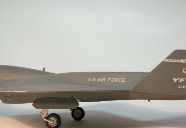 YF-23 Black Widow & Spider/ Italeri-Revell 1/72 — 15