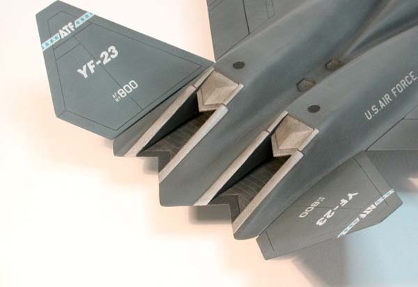 YF-23 Black Widow & Spider/ Italeri-Revell 1/72 — 17