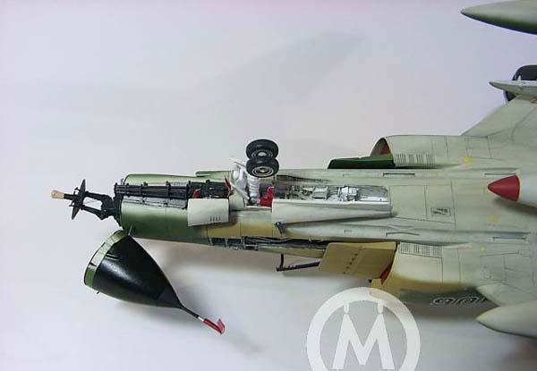 MDD F-4E Phantom II / Hasegawa 1/48 — 16