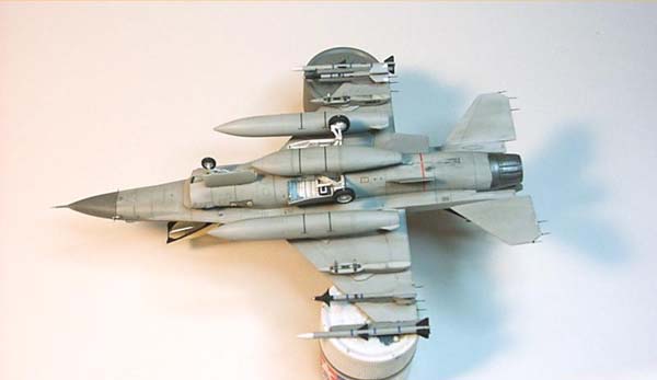 F-16 MLU / Revell 1/72 — 9
