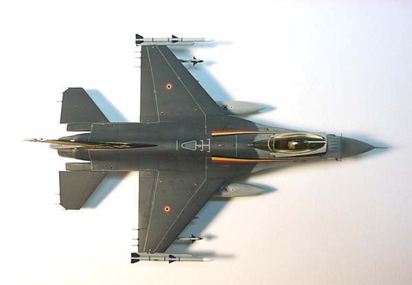 F-16 MLU / Revell 1/72 — 10