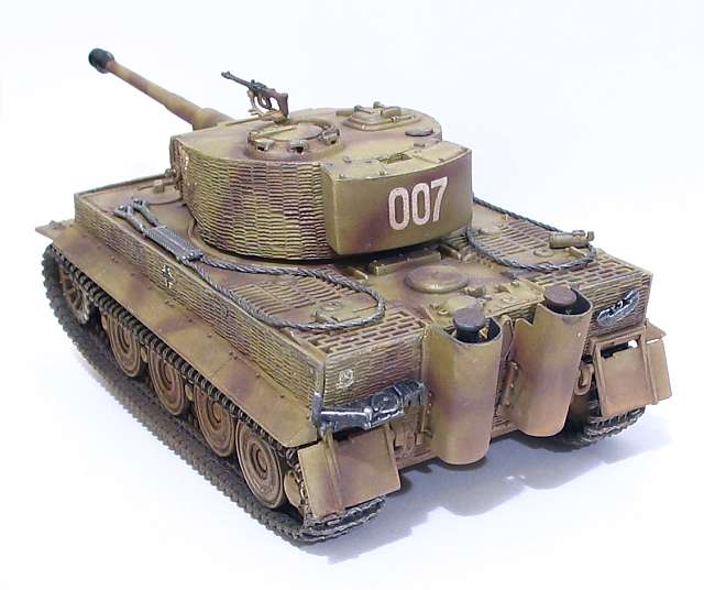 Tiger I w/zimmerit Dragon 1/72