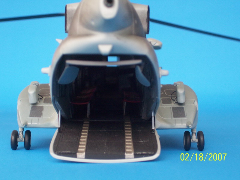 CH-46E / Academy 1/48