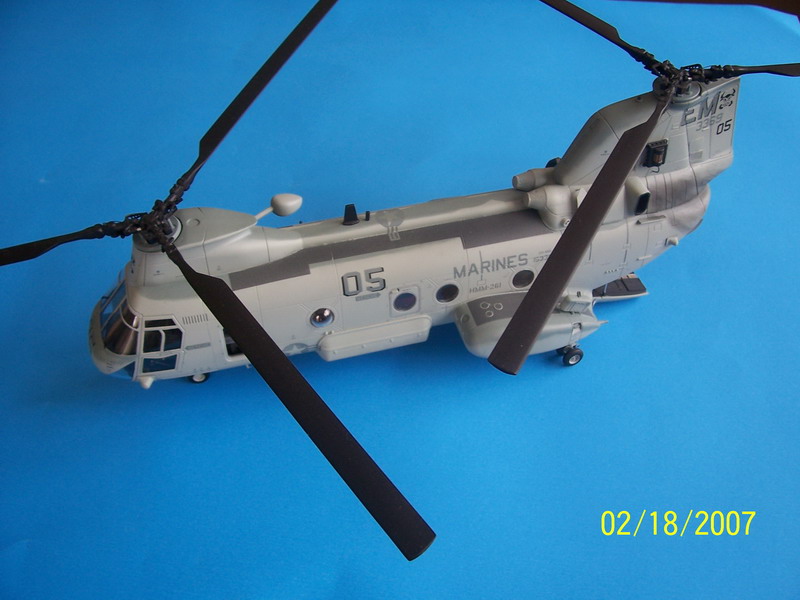 CH-46E / Academy 1/48