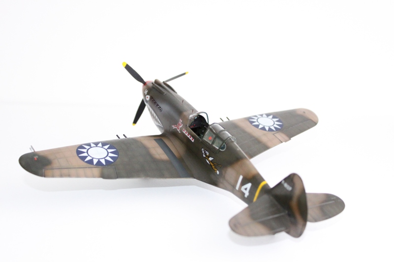 P-40B Tomahawk / Monogram 1/48