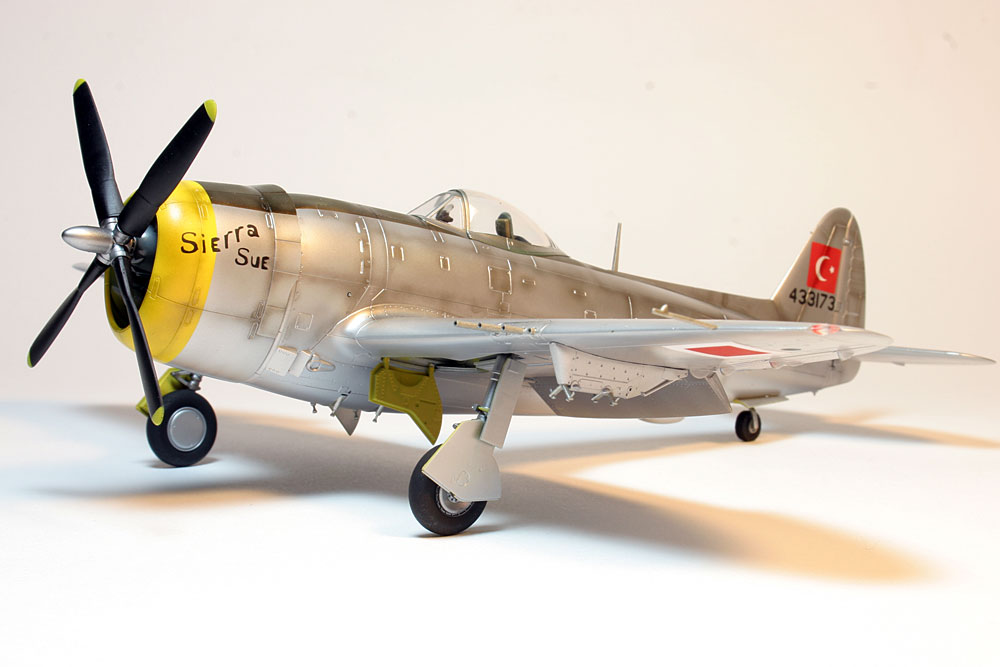 Republic P-47D RE-30 "44-33173"/ Tamiya 1/48