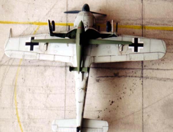 Focke Wulf Fw 190 F-8/A-8 & BV 246 'Hagelkorn' / Revell 1/72