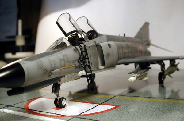 MDD F-4E Phantom II 2020 Terminator / Revell 1/48