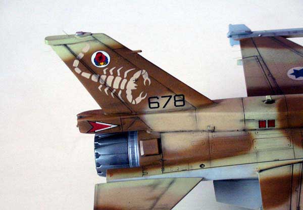 F-16D / Hasegawa 1/48