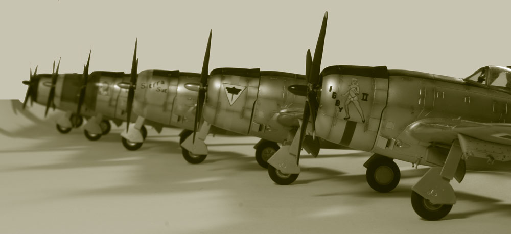 Republic P-47D Thunderbolt RE-30 "44-33327" / Tamiya 1/48