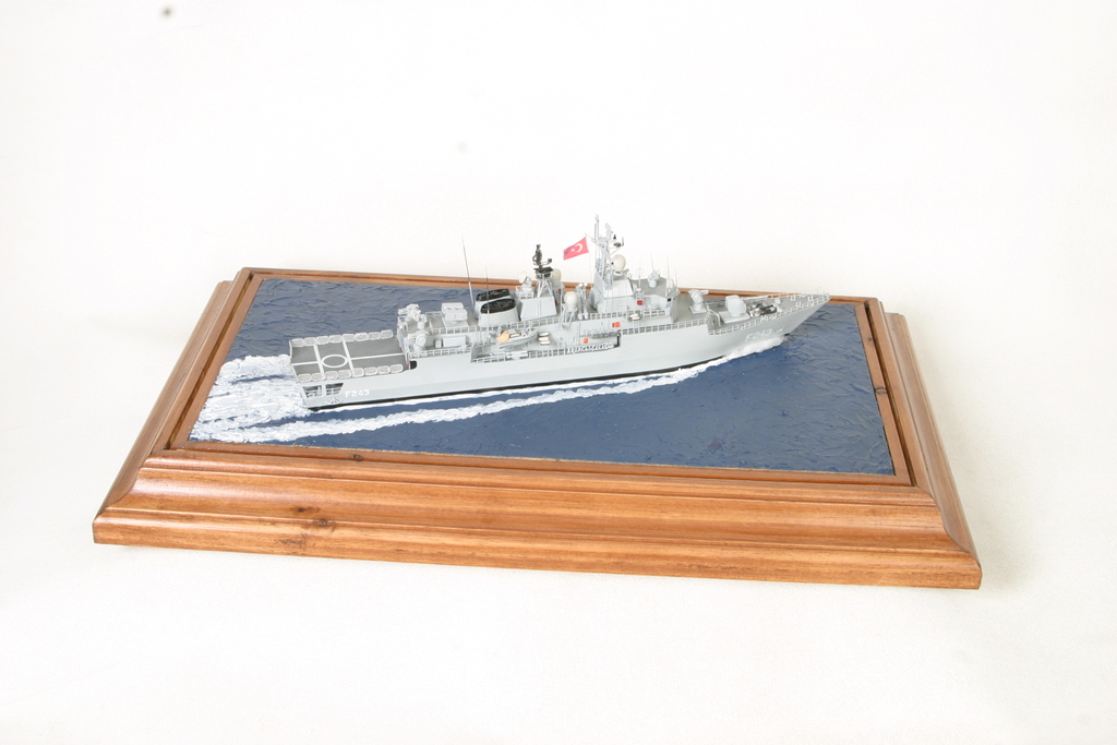 F-243 TCG Yıldırım / El Yapımı 1/278