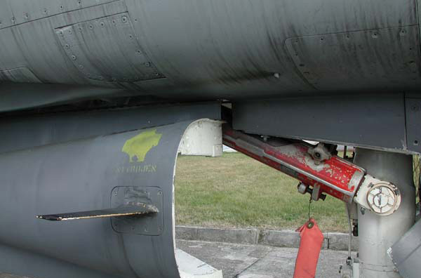 MDD F-4E Phantom II