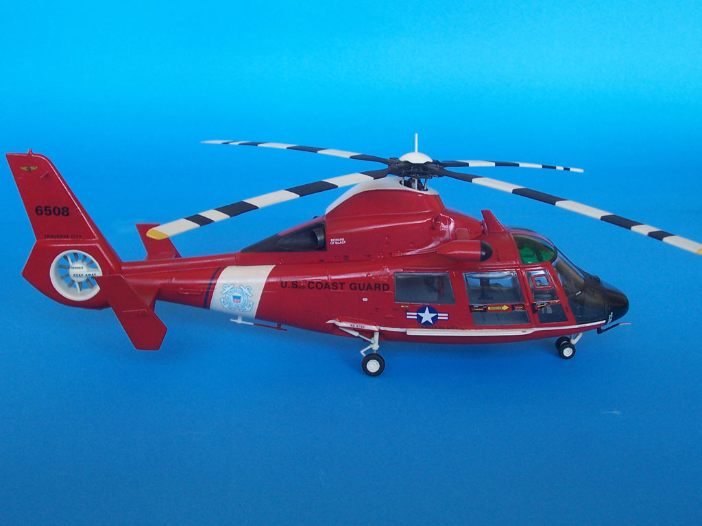 AS-365 Dolphin / Trumpeter 1/48