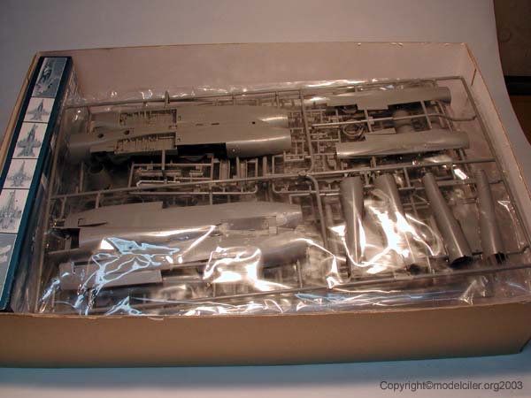 F/A-18C / Academy 1/32