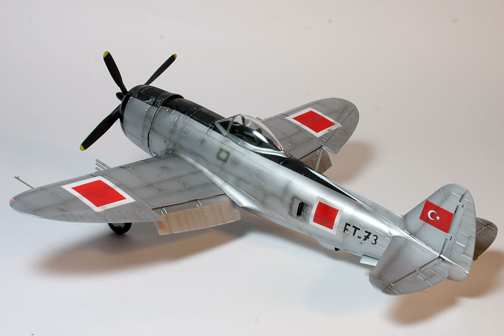 Republic P-47D RE-30 "FT-73"/ Tamiya 1/48