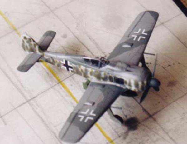 Focke Wulf Fw 190 F-8/A-8 & BV 246 'Hagelkorn' / Revell 1/72
