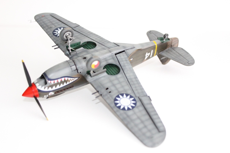 P-40B Tomahawk / Monogram 1/48