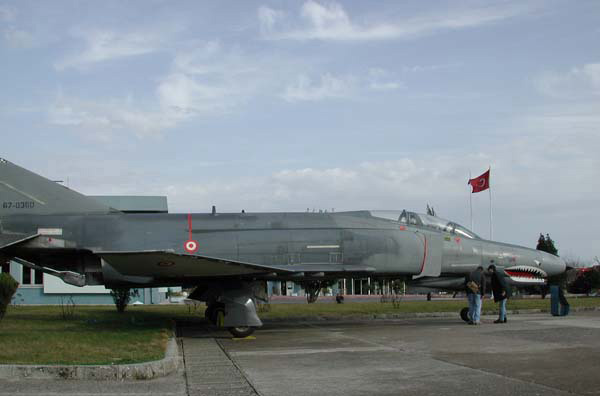 MDD F-4E Phantom II