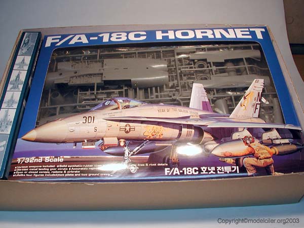 F/A-18C / Academy 1/32