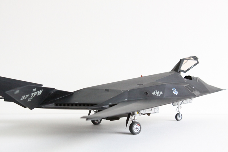 F-117 / Academy 1/48