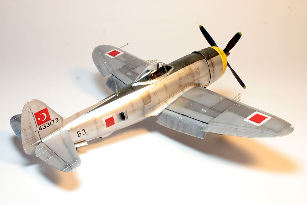 Republic P-47D RE-30 "44-33173"/ Tamiya 1/48
