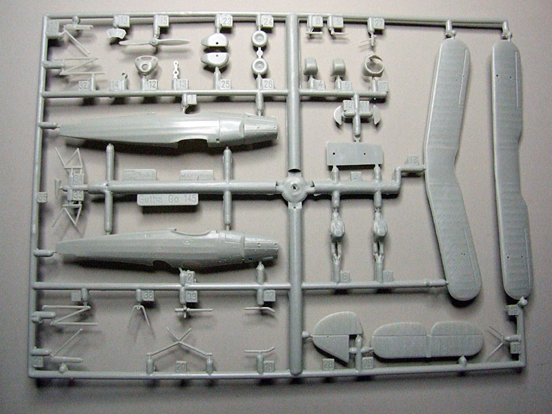 Gotha-145 / Huma 1/72