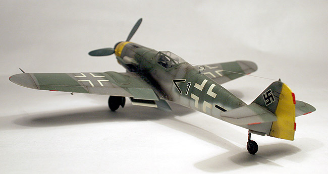 Messerschmitt 109 K4 "Wilhelm Batz #237 "/ Hasegawa 1/48