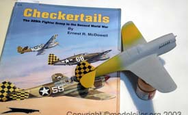 Curtiss P-40F Warhawk / AMT-ERTL 1/48