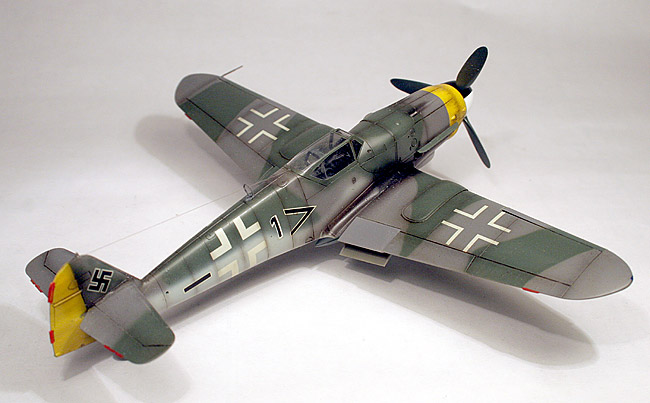 Messerschmitt 109 K4 "Wilhelm Batz #237 "/ Hasegawa 1/48