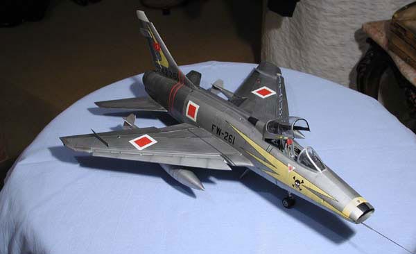 North American F-100D Super Sabre / El Yapımı 1/32