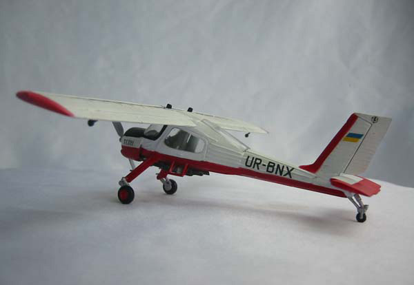 PZL 104 WILGA / A Model 1/72