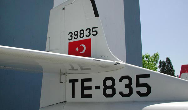Cessna T-37 Twitterbird — 10