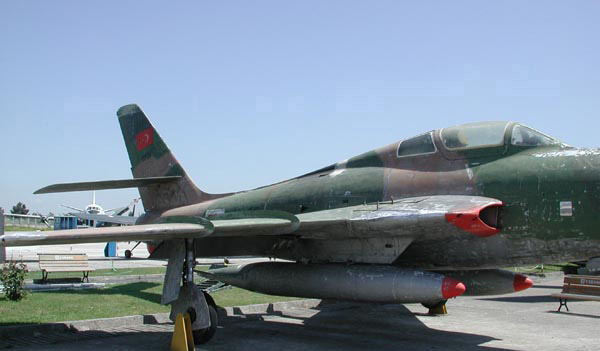 Fairchild Republic RF-84F Thunderflash — 7