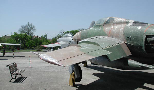 Fairchild Republic RF-84F Thunderflash — 22